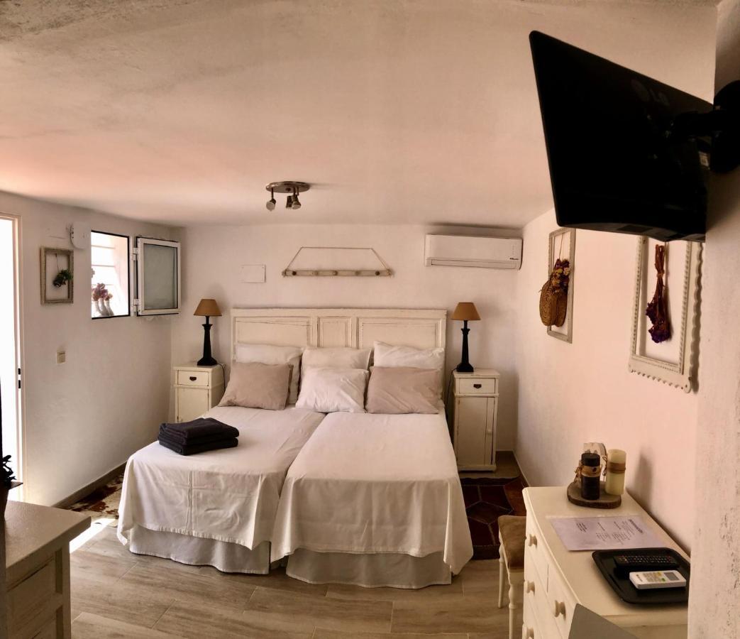 Estudio A 10 Minutos Del Puerto Banus Estepona Exterior photo